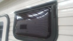 CAMEC RUBBER GLAZING WEDGE FOR 3MM CARAVAN WINDOW 010220 SOLD PER METER 13 CAMEC RUBBER GLAZING WEDGE FOR 3MM CARAVAN WINDOW 010220 SOLD PER METER -Sports Outdoor 112127598746 6