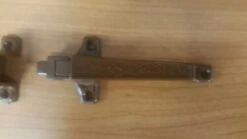 OLD STYLE MILLARD VISCOUNT VINTAGE BROWN CARAVAN CUPBOARD CATCH 008081 -Sports Outdoor 12 0fe33f3a ce3b 488d a3b7 10476464ce27