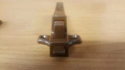 OLD STYLE MILLARD VISCOUNT VINTAGE BROWN CARAVAN CUPBOARD CATCH 008081 -Sports Outdoor 12 782f26b7 9baf 4e5f bcce aff77621c26a