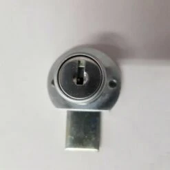 CARAVAN ACCESS DOOR LOCK CAMEC 008231 WITH KEYS 16MM SLIDING TONGUE RETRO STYLE -Sports Outdoor 12 97c82a6f 99ea 4eda a5bb 626b07bdf317